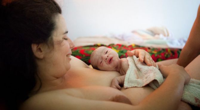 Fotografie (Svetový týždeň rešpektu k pôrodu: Viete, aké máte práva pri pôrode?)